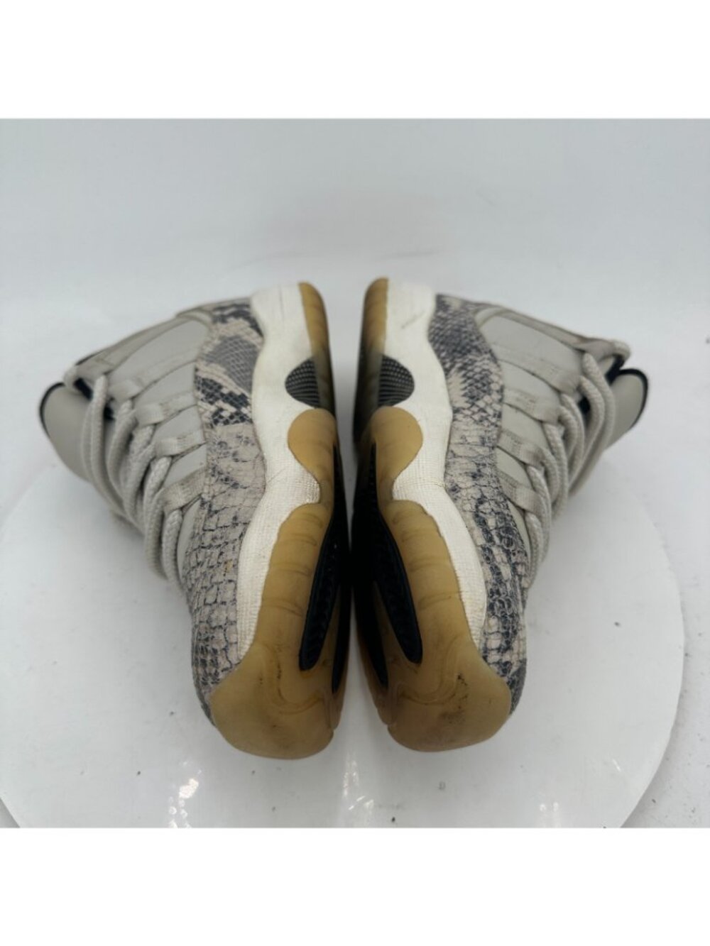 Nike Air Jordan 11 Youth Size 6Y Women 7.5 CD6847 002 Light Bone Snakeskin Shoes - Picture 7 of 10